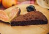 Torta tenerina: wilgotne ciasto czekoladowe z Ferrary bez proszku do pieczenia Torta tenerina: wilgotne ciasto czekoladowe z Ferrary bez proszku do pieczenia